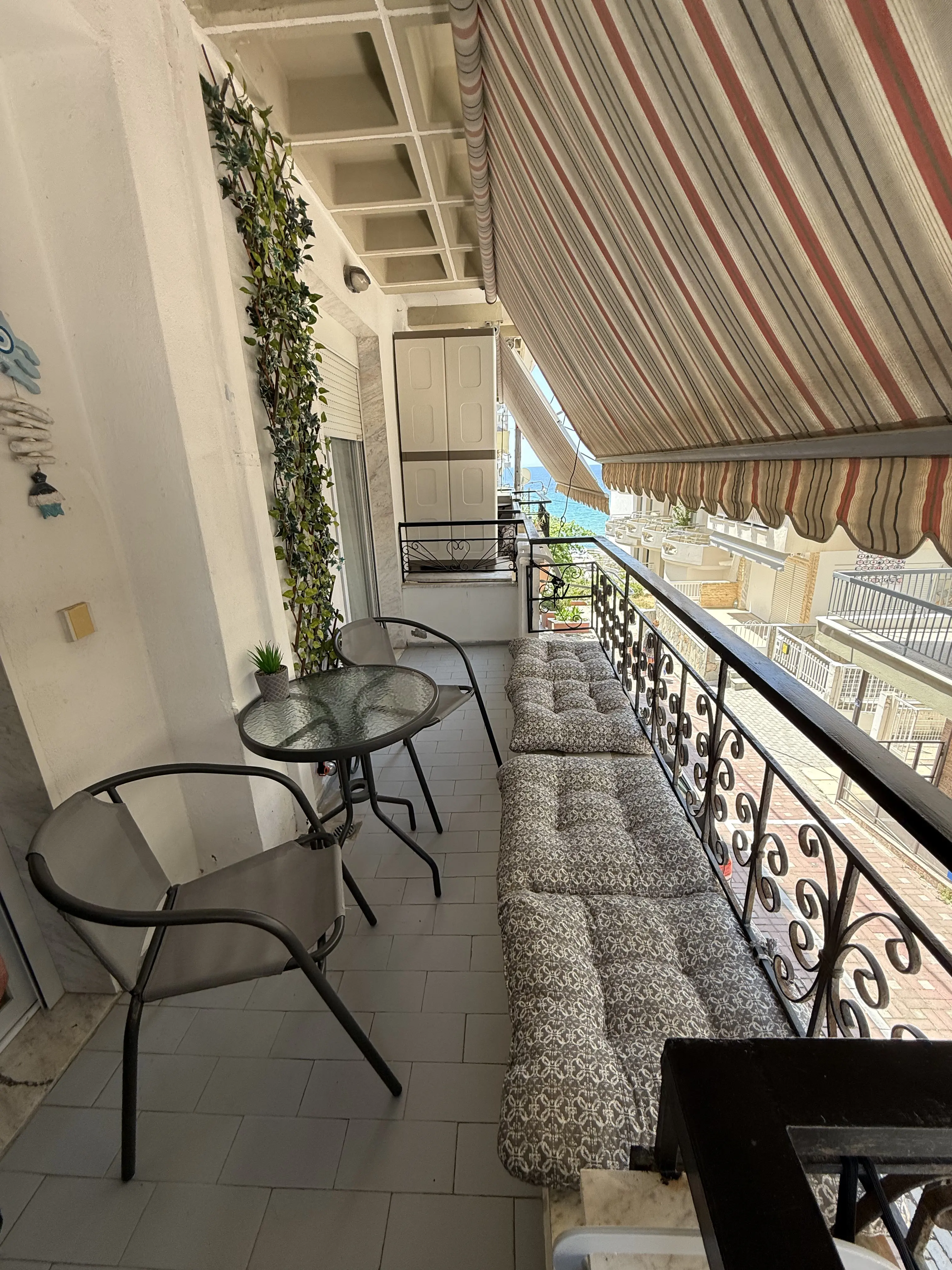 Terrass med havsutsikt